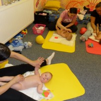 Masáže kojenců a batolat