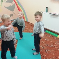 Jesličková jóga - únor. 2022