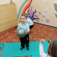 Jesličková jóga - únor. 2022