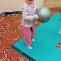 Jesličková jóga - únor. 2022