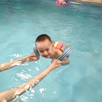 Jesličkové plavání