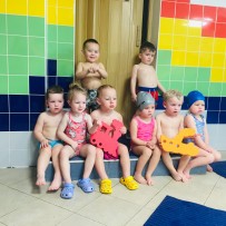 Jesličkové plavání