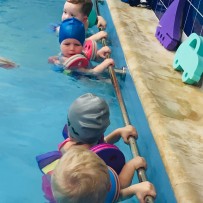 Jesličkové plavání