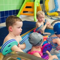 Jesličkové plavání