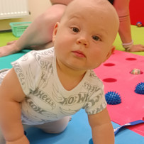 cvičení rodičů s dětmi - do 1 roku