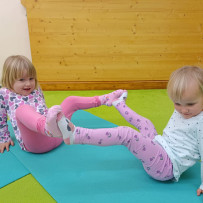 jogínci z jesliček