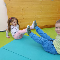 jogínci z jesliček